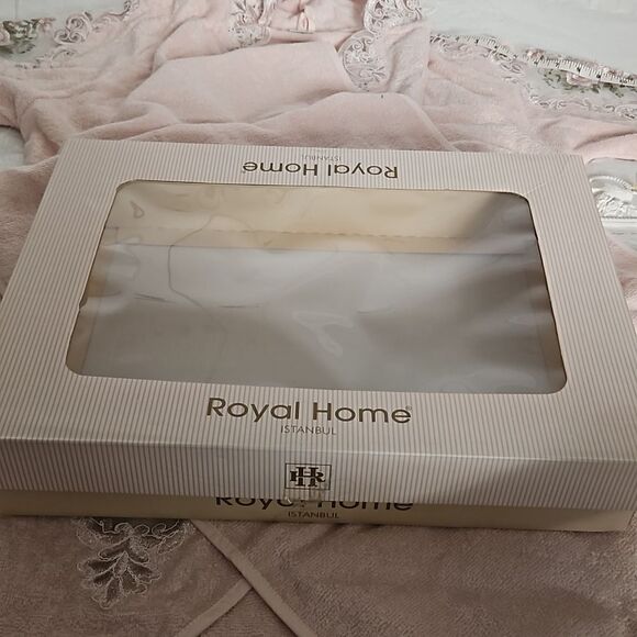 Royal Home Women's Embroidery Robe Set With Face Cloth & Hand Towel Medium Pink - Picture 13 of 16